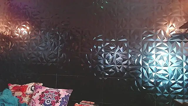 PINK__LOLA1 webcam