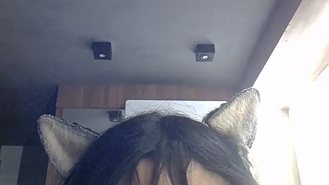 SkinnyKitten webcam