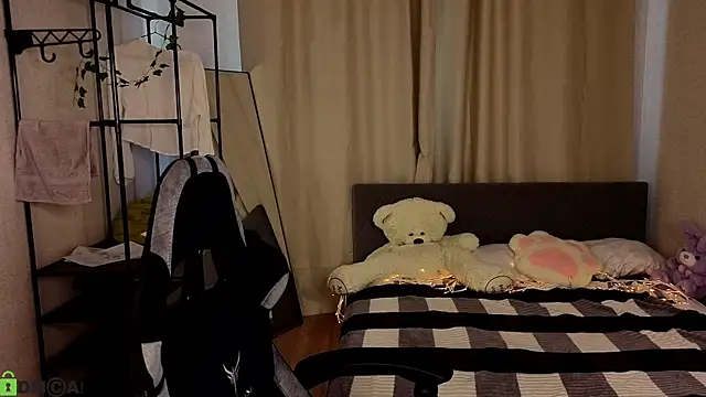 VioletDesiree webcam