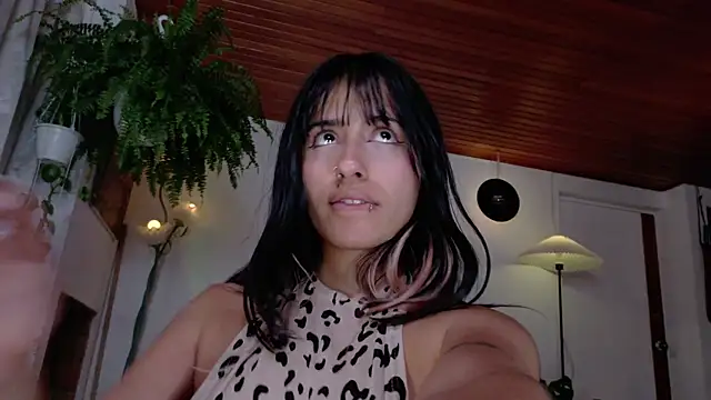 missss_nath webcam