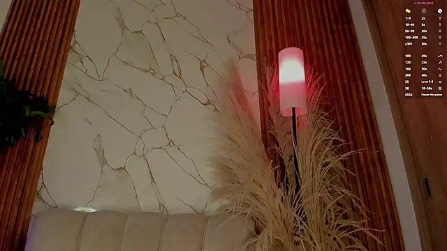 sara_gwen webcam