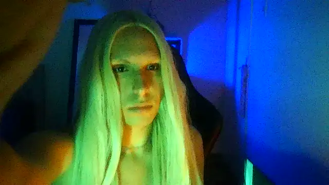 DONZELAFATALJF webcam