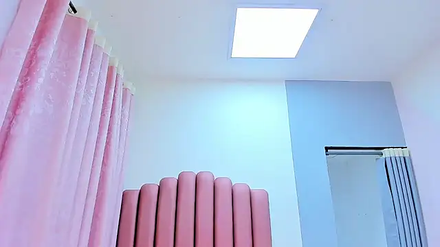 Avi_Winklar webcam