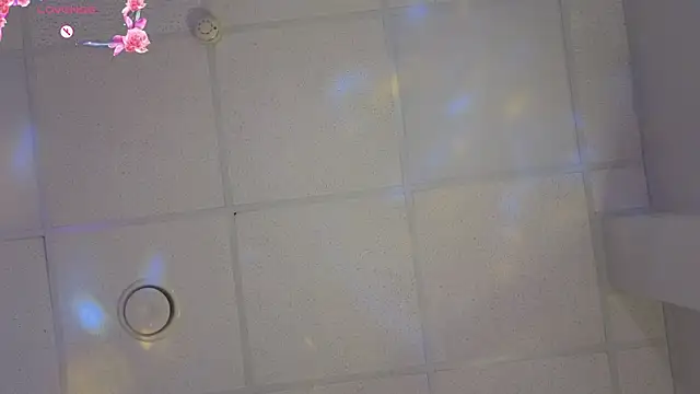 TonyaMeow webcam