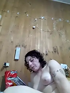Rebelchocolate webcam