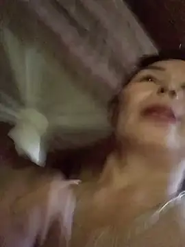 Kiki_sexyy webcam