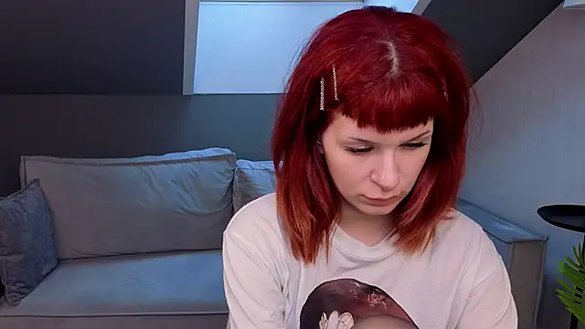 Carmenn_Taylor live cam on StripChat