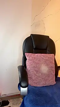 NiickyJones webcam