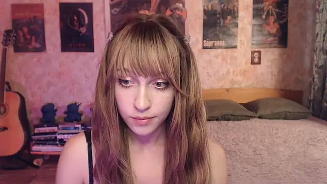 Friendly_Ellie webcam