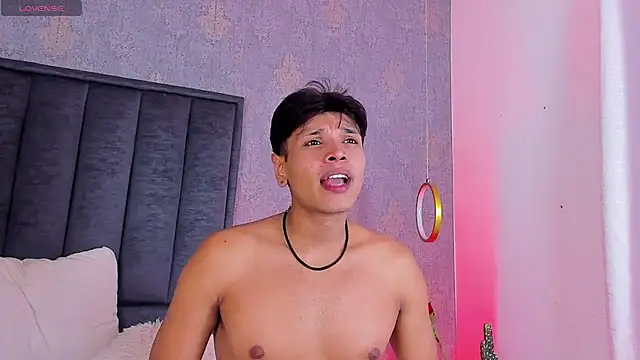 Alejandroo_Montenegro webcam