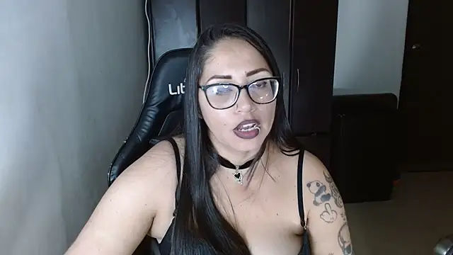 natashasmithe webcam