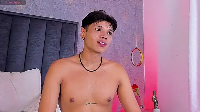 Alejandroo_Montenegro webcam