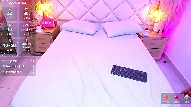SalomeBins webcam