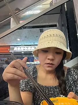 xiaoxiaocheng678 webcam