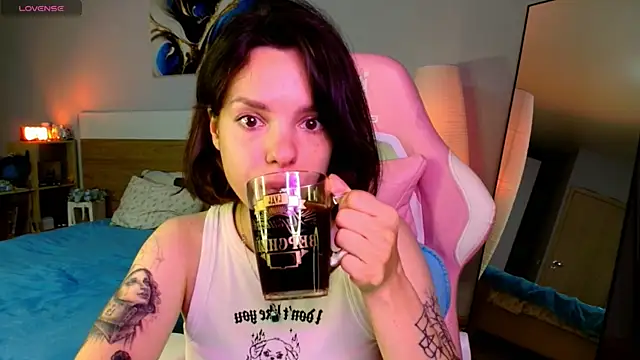Maya_Campbell live cam on StripChat