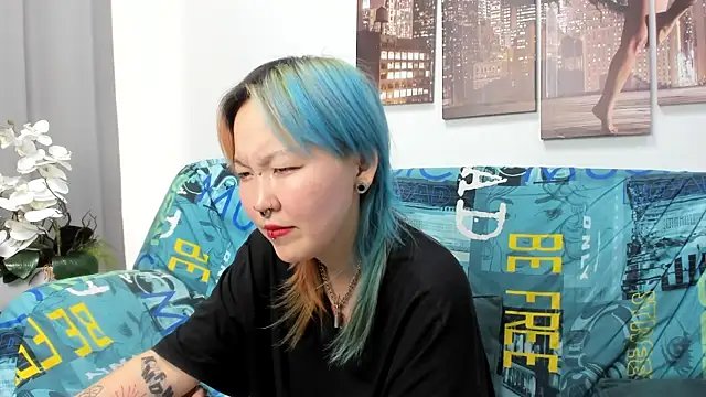 Cute__Kiko webcam