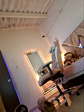 MariaPau_83 webcam