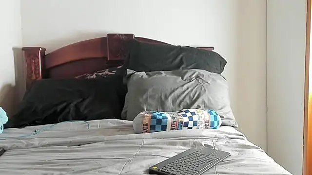leo030809 webcam