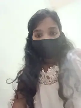 Desi_Couple_P live cam on StripChat