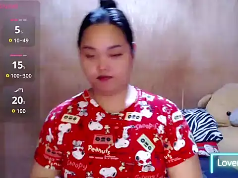 _Lylia webcam