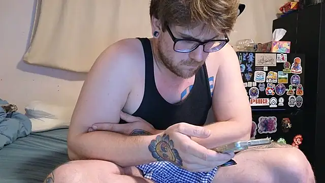 LovelyGreekDick6 webcam