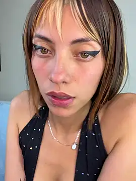 MiaGoth_ webcam