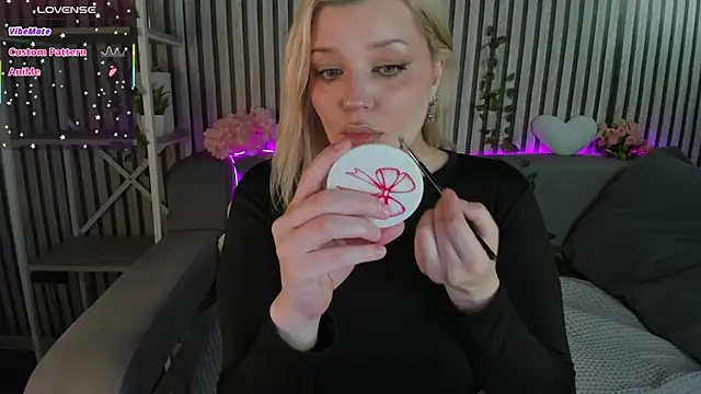 Michele_Greenn webcam