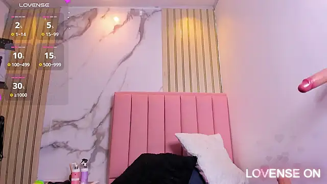 KIMMARSHALL1 webcam