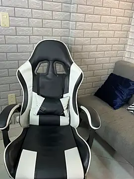 Nicola_hard webcam