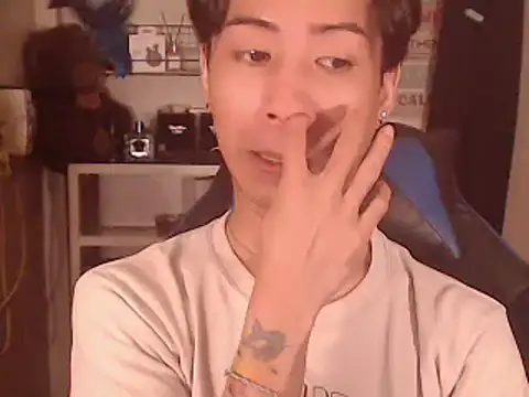 Yukino23 webcam