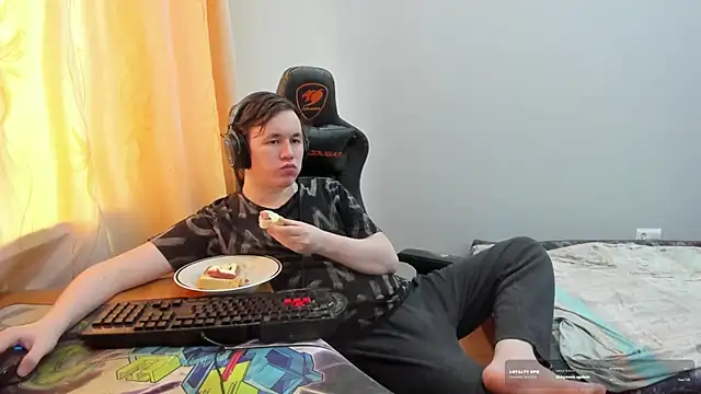 iliaskrislove webcam
