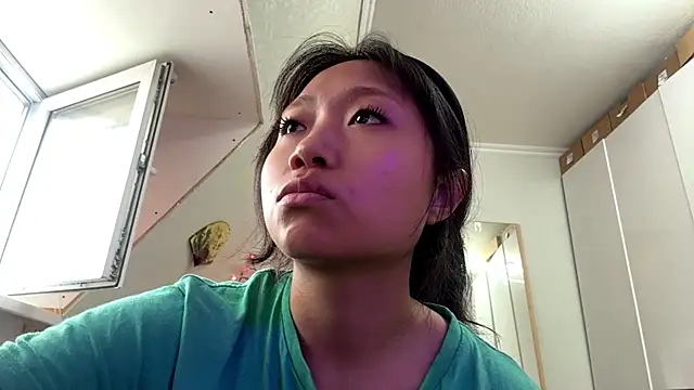 sweetmiaxo's live room