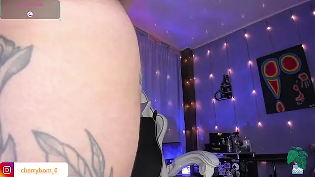 cherrybom_ - Cherrybom_'s free webcam - UK Sex Cams