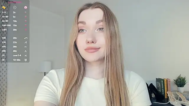 ThanhBuerger live cam on StripChat
