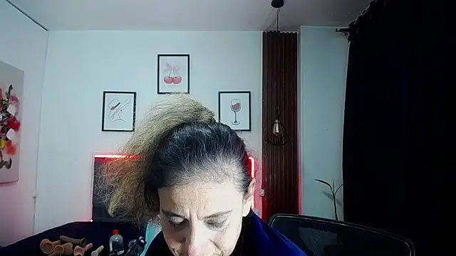 sasi_luna webcam