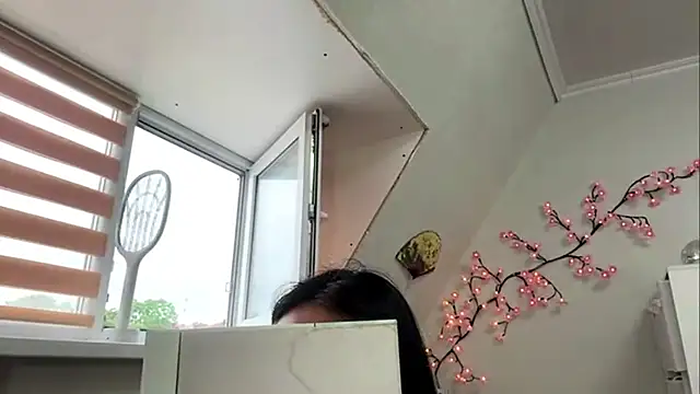 sweetmiaxo's live room