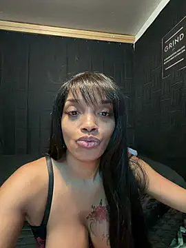 Rakiyahcharms