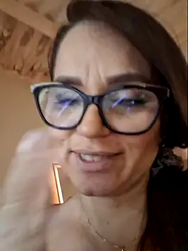 MariaPau_83 webcam