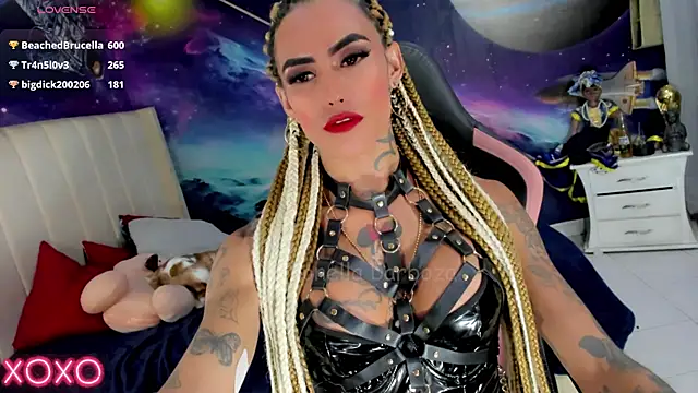 Nella_Dolls webcam
