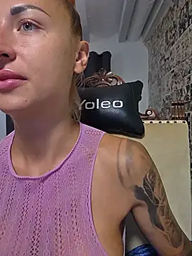 kylie_blck webcam