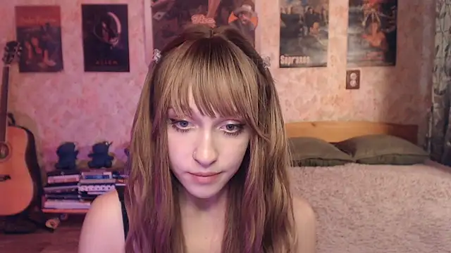 Friendly_Ellie webcam