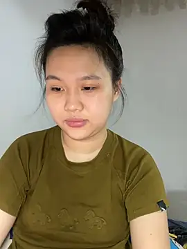 Almira6868 webcam