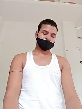 Rashi__75 webcam