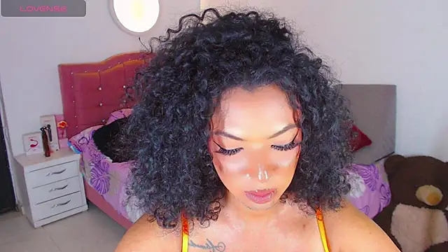 Tanedra_collings webcam