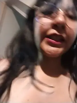 Regina_Shine webcam