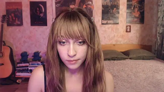 Friendly_Ellie webcam