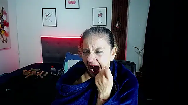 sasi_luna webcam