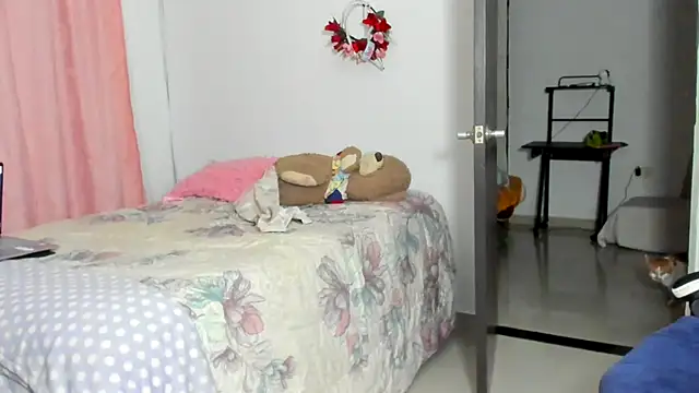 __Emma__11__Lecat_ webcam