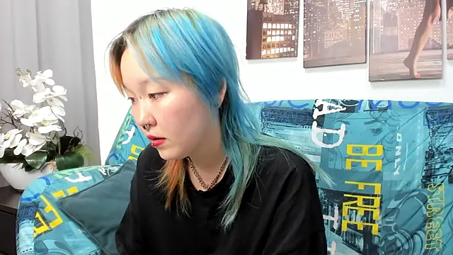Cute__Kiko webcam