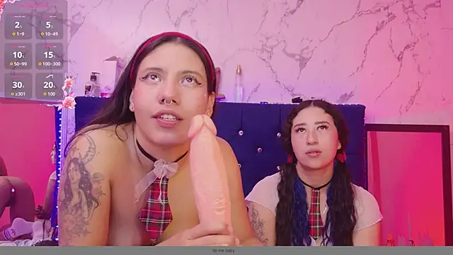 Dakotaa_Johnson webcam